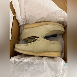 Clark’s Wallabee Low